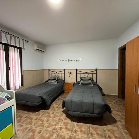 Casa Rural Al-Mofrag Y Apartamentos El Mirador De Monfraguee 比利亚雷亚尔圣卡洛斯 外观 照片