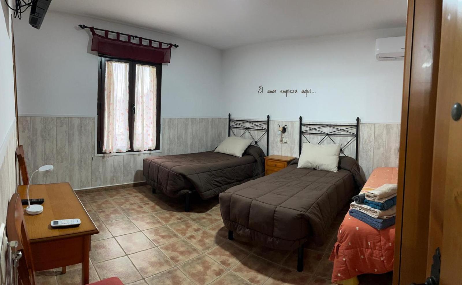 Casa Rural Al-Mofrag Y Apartamentos El Mirador De Monfraguee 比利亚雷亚尔圣卡洛斯 外观 照片