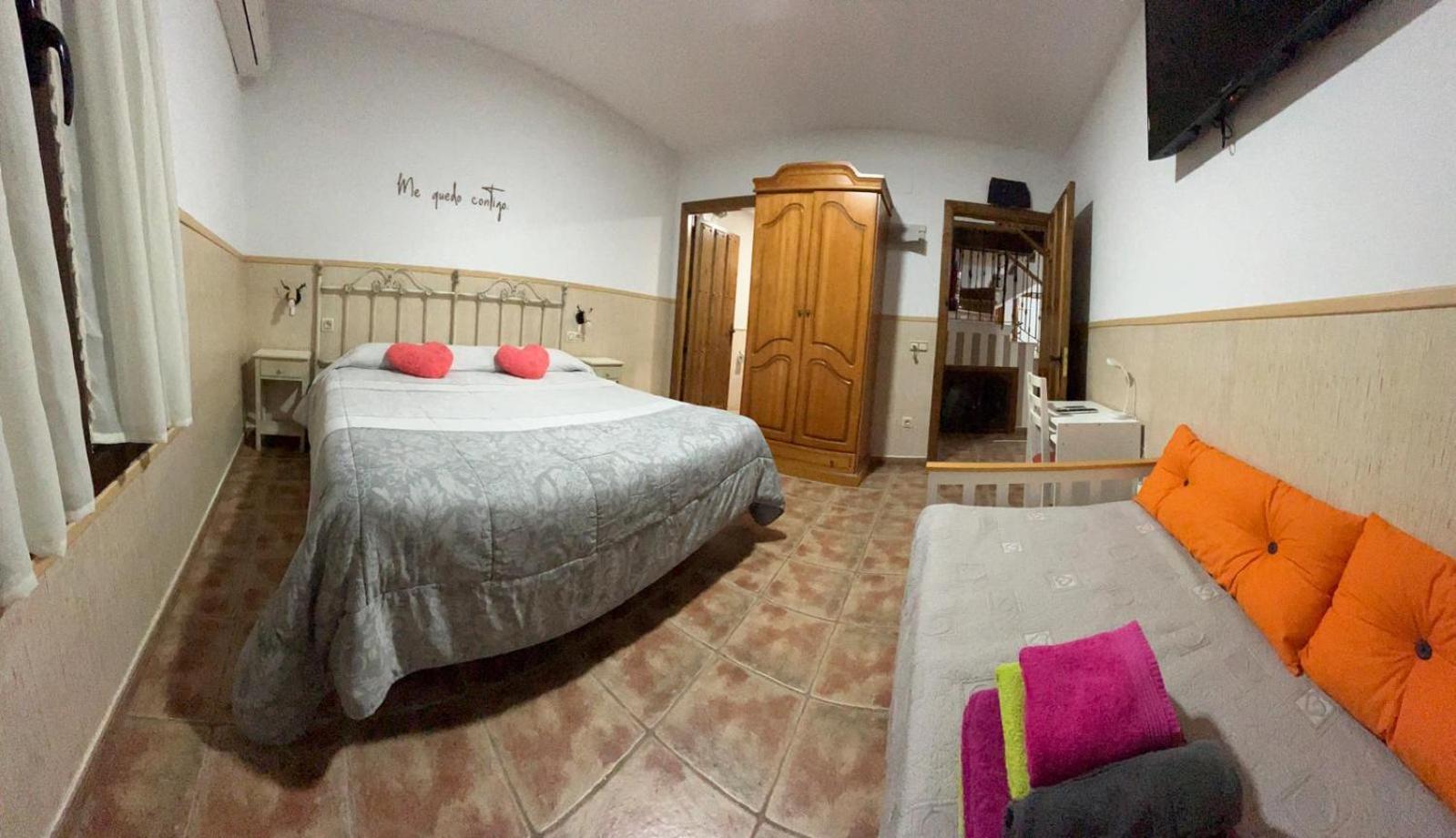Casa Rural Al-Mofrag Y Apartamentos El Mirador De Monfraguee 比利亚雷亚尔圣卡洛斯 外观 照片