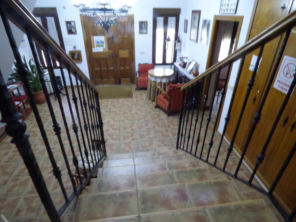 Casa Rural Al-Mofrag Y Apartamentos El Mirador De Monfraguee 比利亚雷亚尔圣卡洛斯 外观 照片