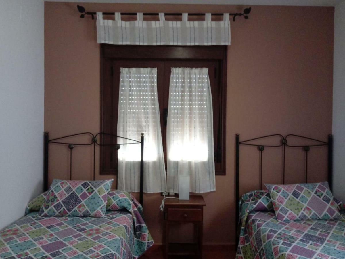 Casa Rural Al-Mofrag Y Apartamentos El Mirador De Monfraguee 比利亚雷亚尔圣卡洛斯 外观 照片