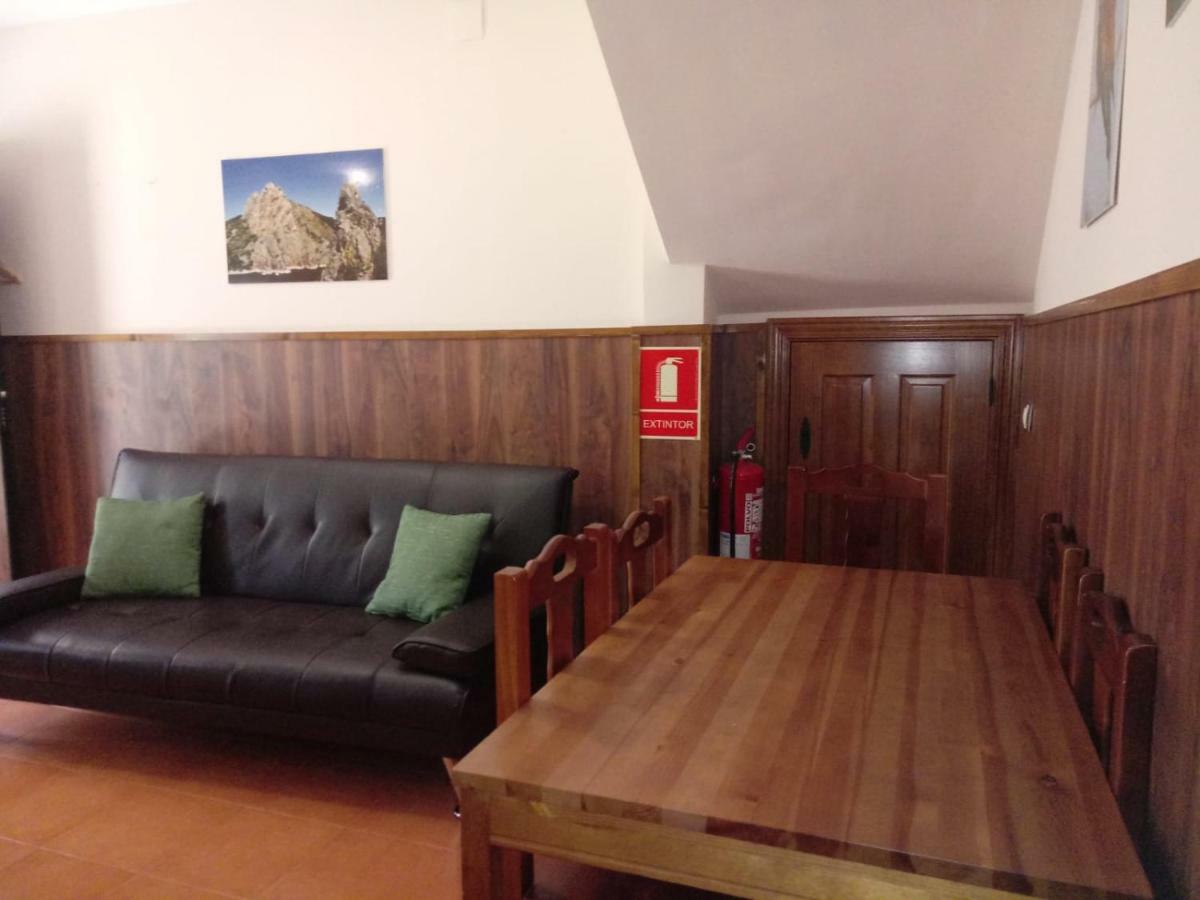 Casa Rural Al-Mofrag Y Apartamentos El Mirador De Monfraguee 比利亚雷亚尔圣卡洛斯 外观 照片
