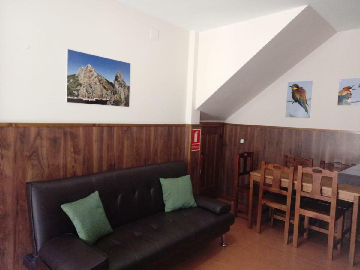 Casa Rural Al-Mofrag Y Apartamentos El Mirador De Monfraguee 比利亚雷亚尔圣卡洛斯 外观 照片
